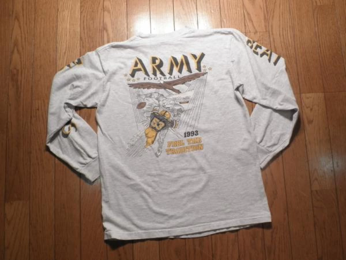 U.S.ARMY Long Sleeves T-Shirt sizeM used