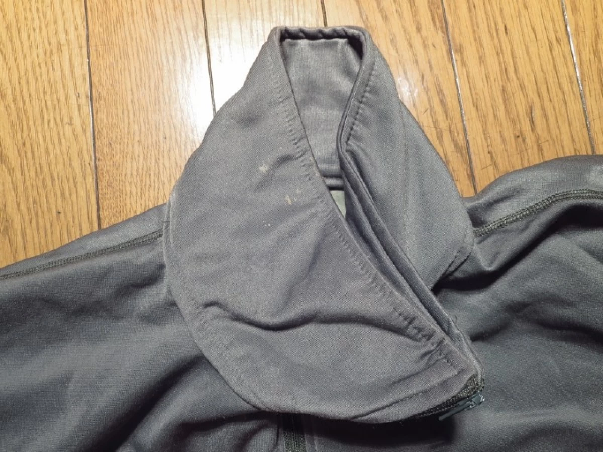 U.S.Shirt Sleeping Heat Retentive sizeXL used