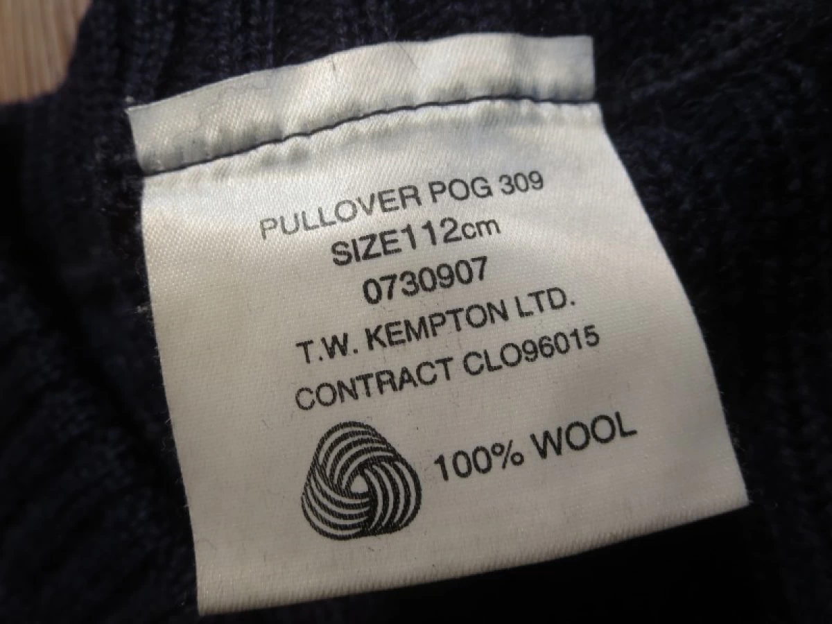 U.K.ROYAL MAIL Sweater 100%Wool sizeXL? used