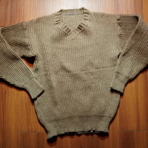 FRANCE(SWEDEN?) Sweater Wool sizeXS～S? new?