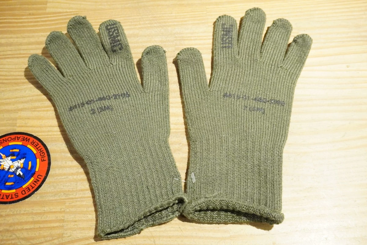 U.S.MARINE CORPS Gloves Inserts Improved （スベらない） sizeS used