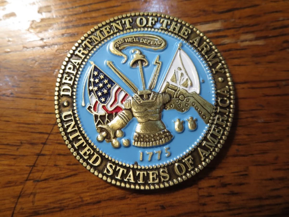 U.S.ARMY×