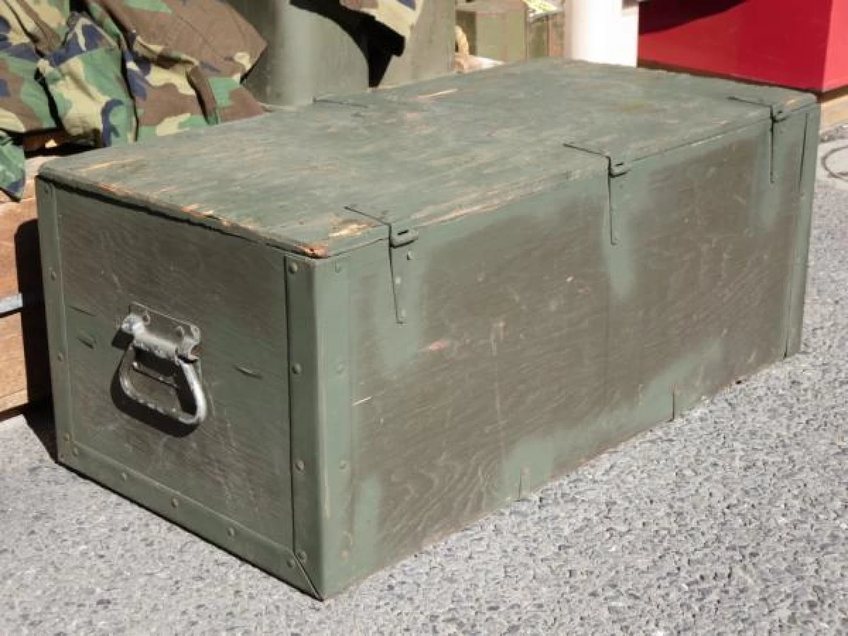 U.S.FOOT LOCKER WOOD BOX 1951年 used