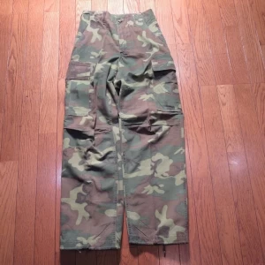 U.S.Field Trousers RIP-STOP 1969年 sizeXS used