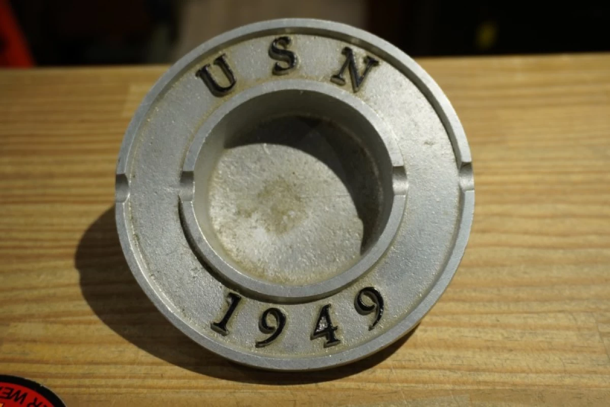 U.S.NAVY Ash Tray 1949年 used