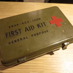 U.S.First Aid Kit Case with Inside 1970年