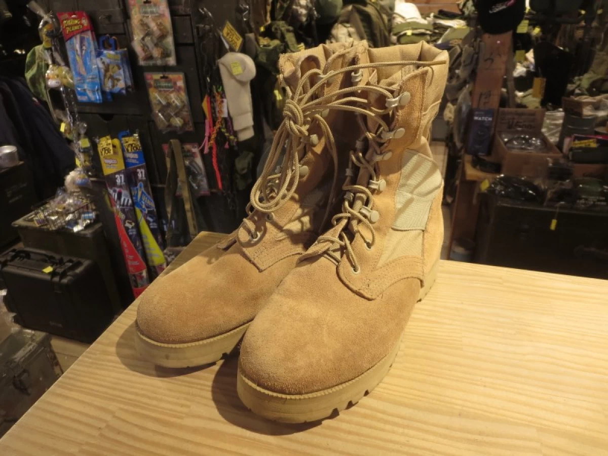U.S.Combat Boots hot Weather Coyote? size7XW used