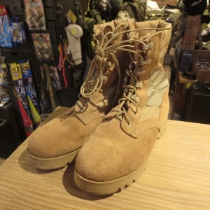 U.S.Combat Boots hot Weather Coyote? size7XW used