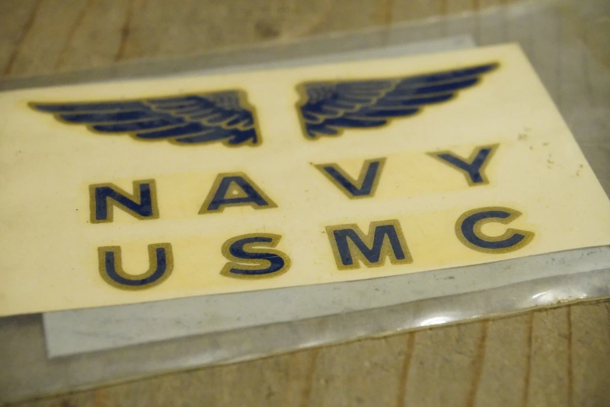 U.S.NAVY/MARINE CORPS Insignia Kit 1981年