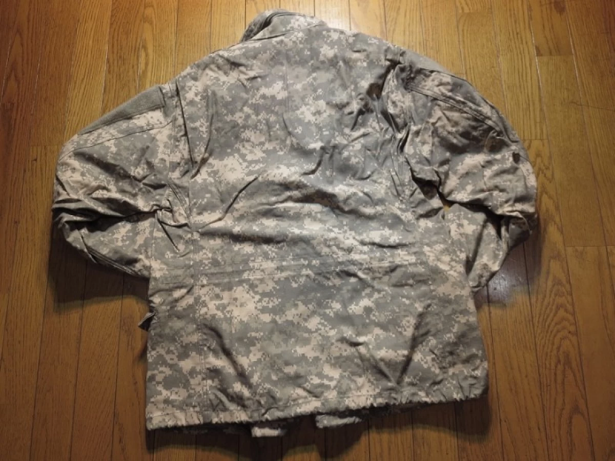 U.S.ARMY M-65 Field Jacket ACU sizeM used