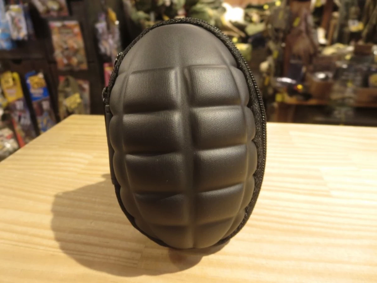 Grenade style Pouch for Keys & Coins (BK)new
