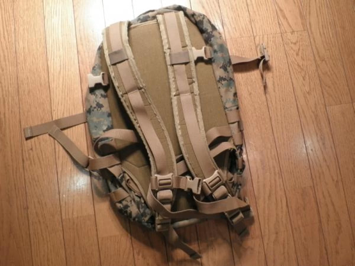 U.S.M.C. APB03 Assault Pack 2003年 難あり used