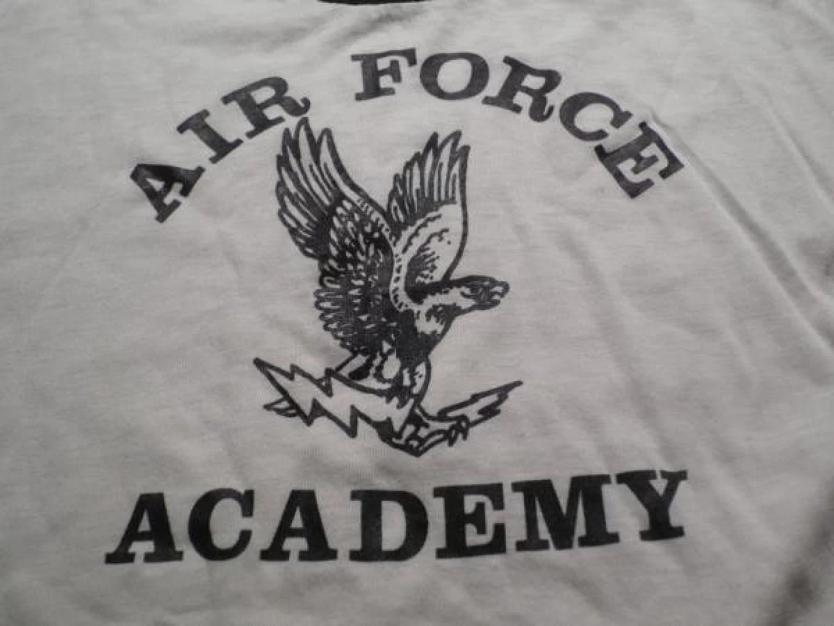 U.S.AIR FORCE ACADEMY T-Shirt sizeXS used