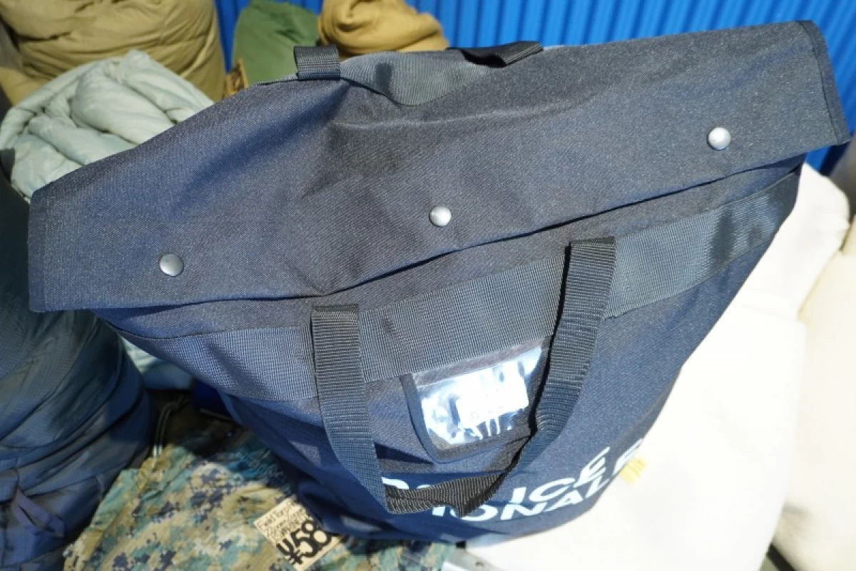 FRANCE POLICE NATIONAL Bag for SHIELD used?