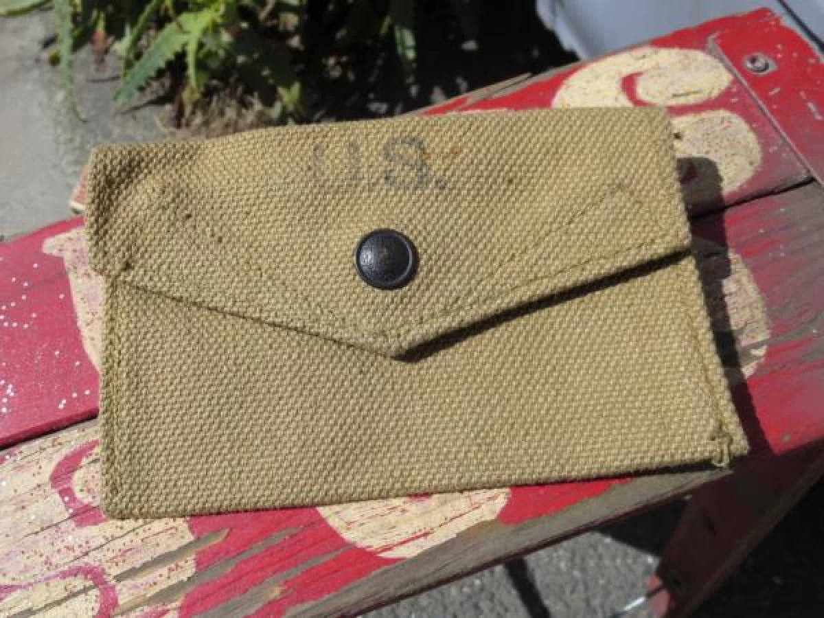 U.S.Pouch First-Aid M-1942(BritishMade)1945年 used