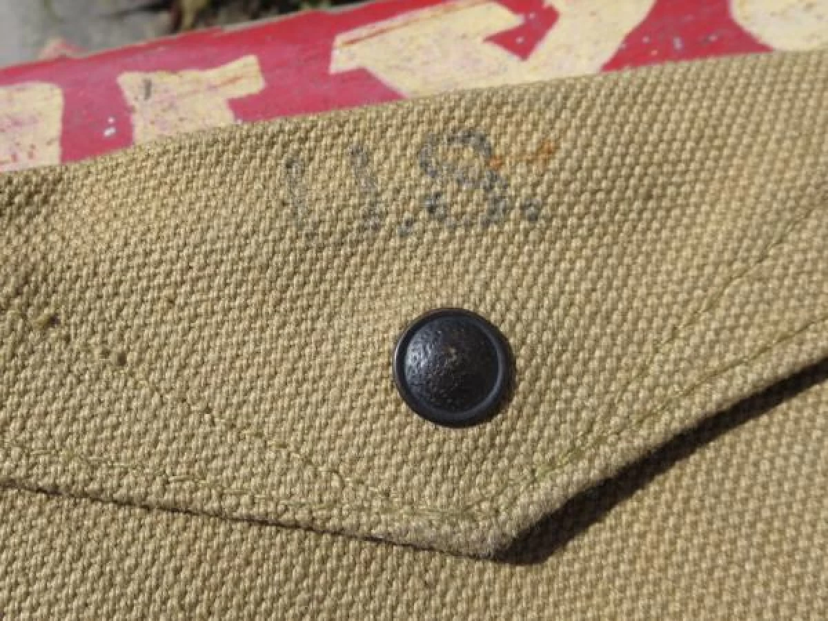 U.S.Pouch First-Aid M-1942(BritishMade)1945年 used