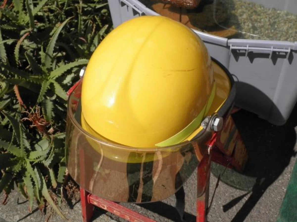 U.S.FireFighter  Helmet used