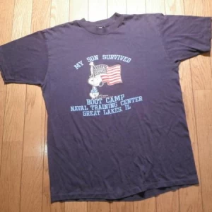 U.S.T-Shirt