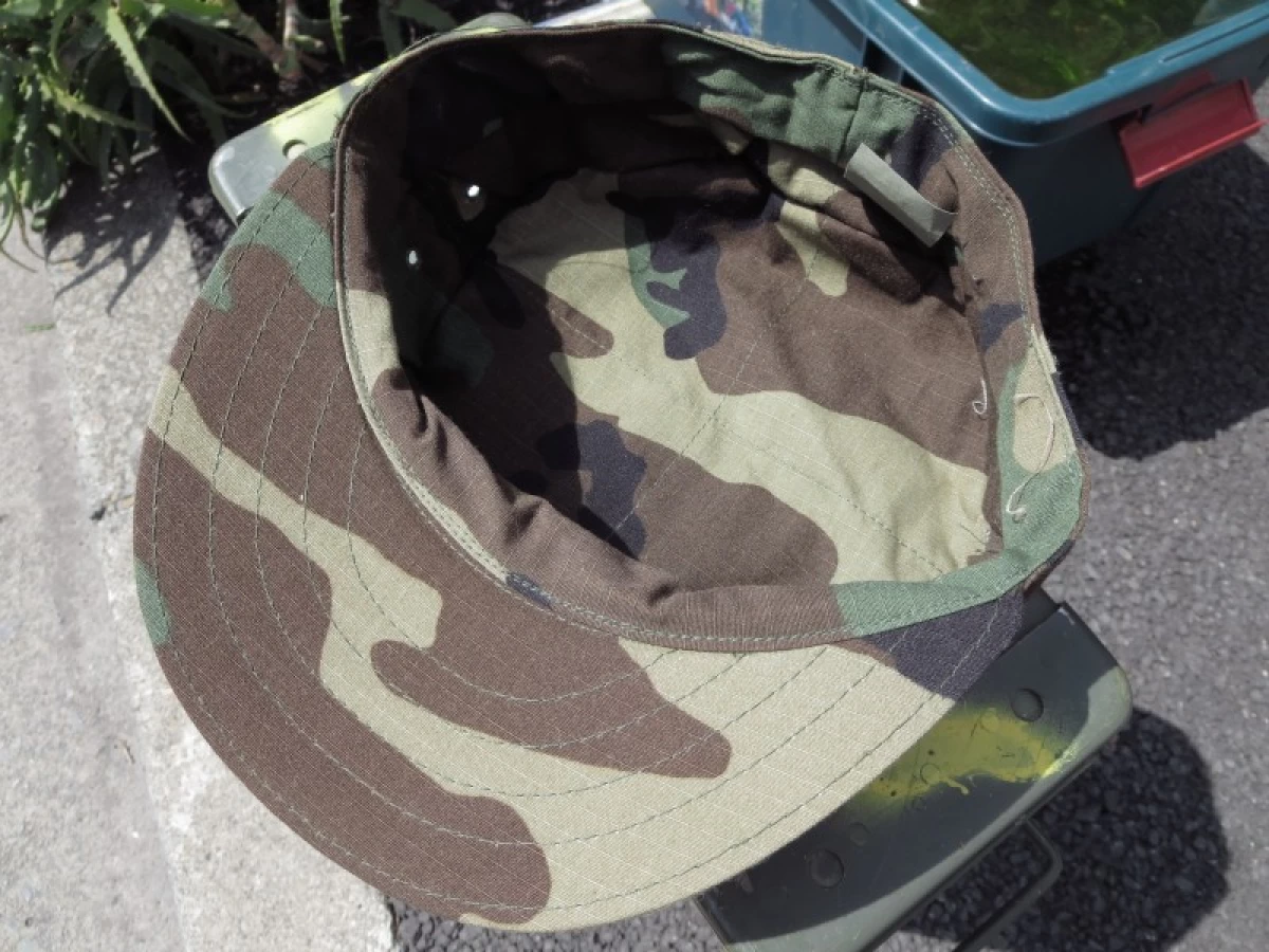 U.S.ARMY Cap Hot Weather size7 1/8 new?