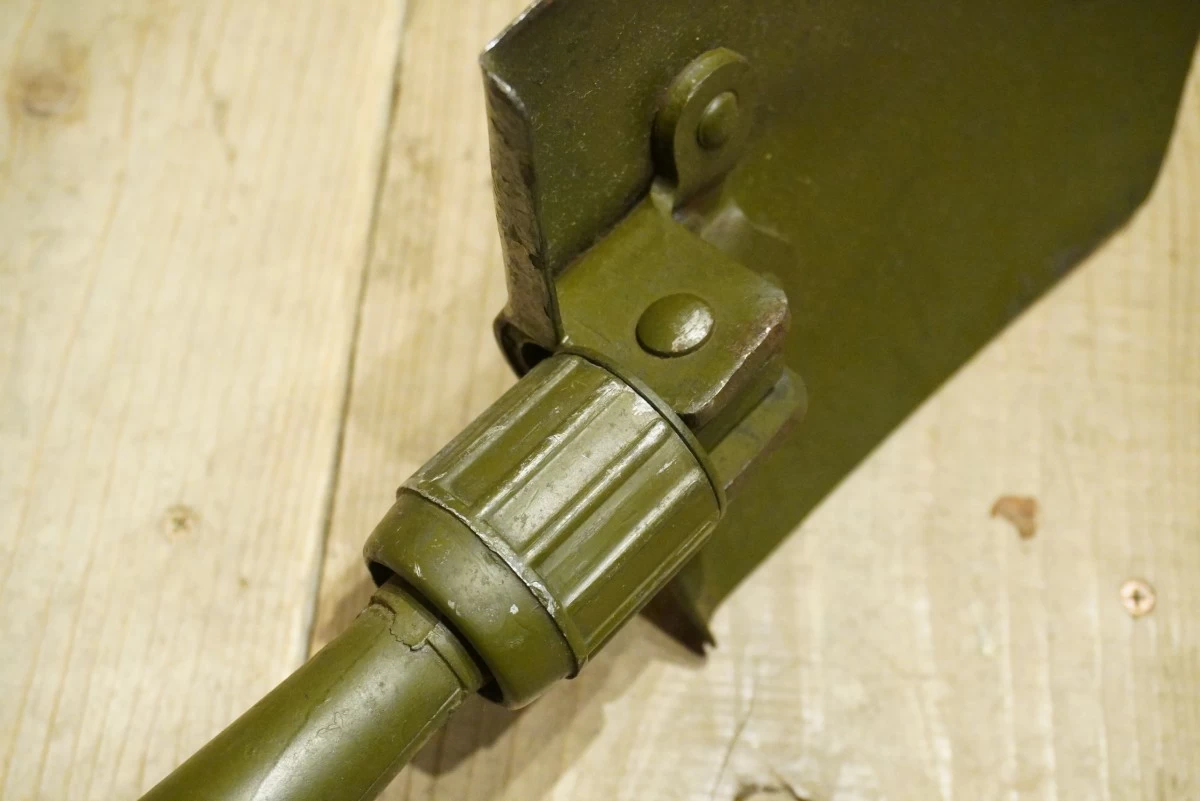 U.S.ARMY Intrenching Tool Folding 1944年 used