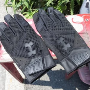 U.S.? Gloves Tactical UNDER ARMOUR sizeM new?