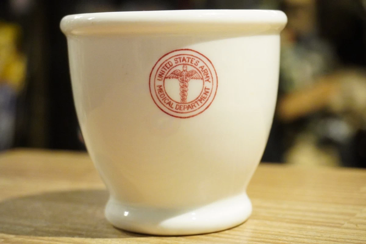 U.S.ARMY Egg Cup? Medical 1940年代? used