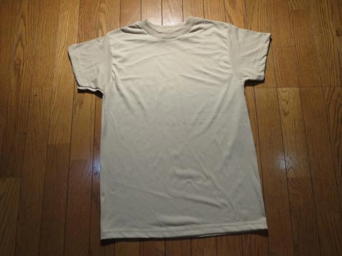 U.S.T-Shirt Sand sizeM new