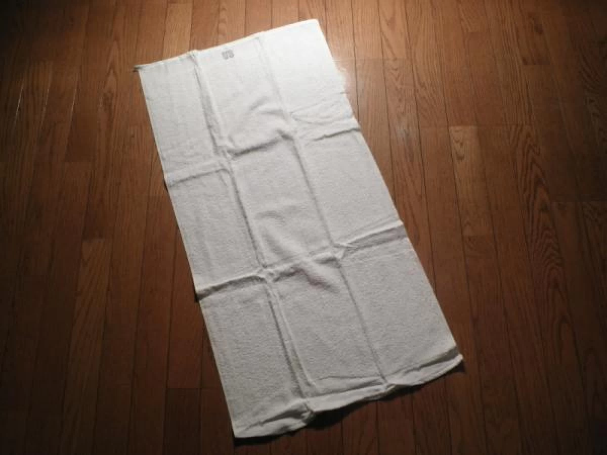 U.S.Towel 100cm×52cm new?