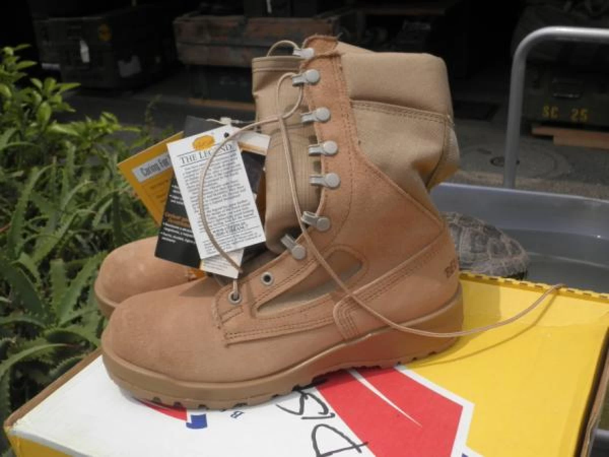 U.S.Combat Boots Desert Gore-Tex size6R