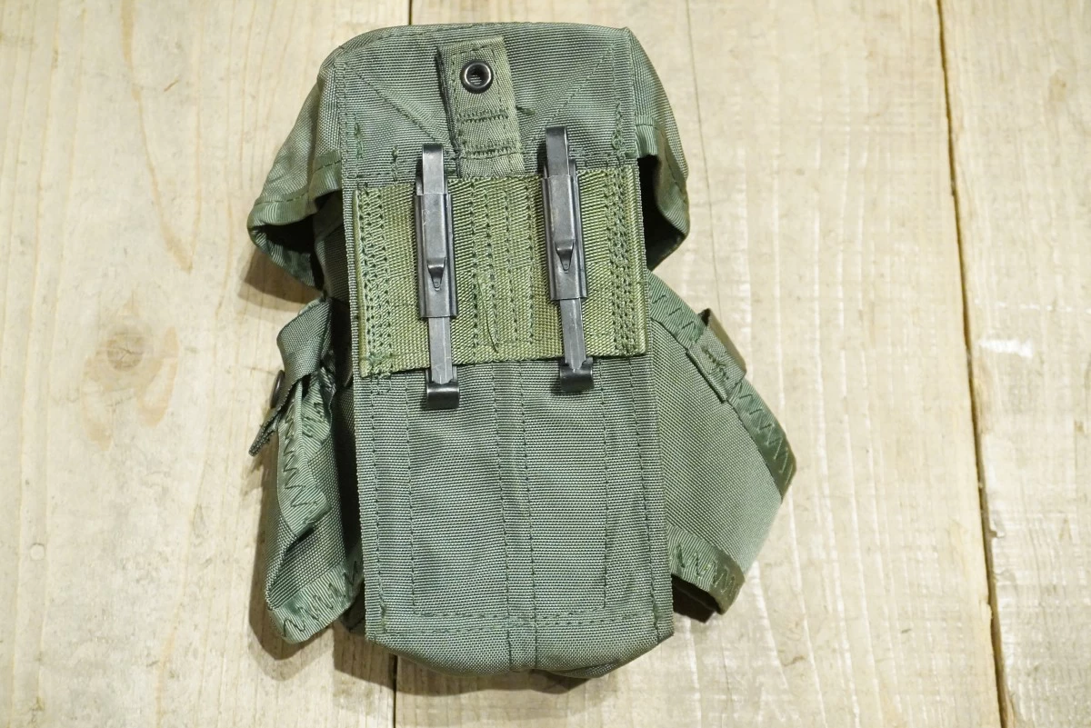 U.S.Pouch Small Arms M-16 Rifle LC-1 2007年 new?