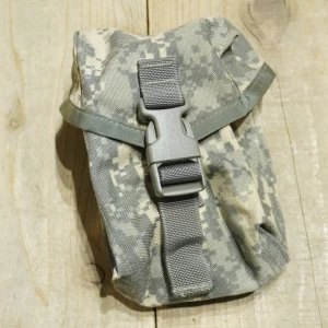 U.S.ARMY pouch First Aid multipurpose ACU new?