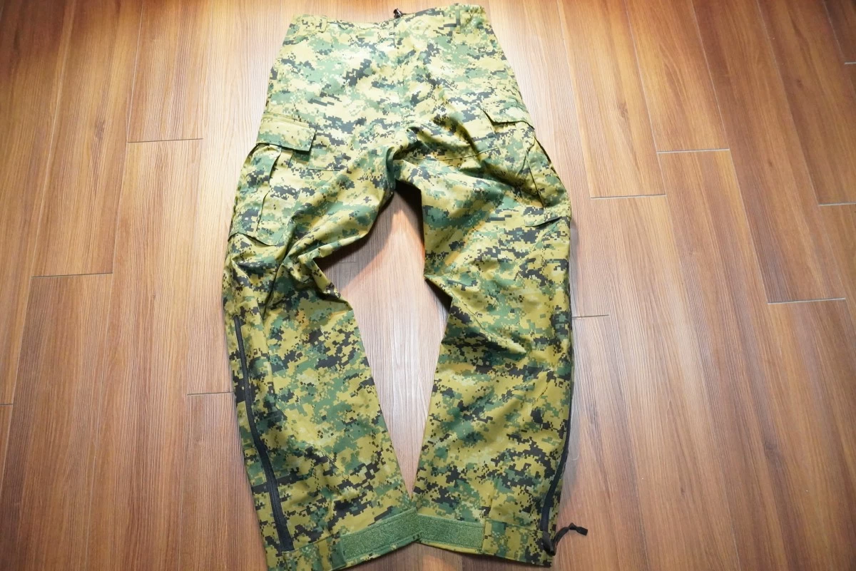 U.S.MARINE CORPS Gore-Tex Trousers sizeS-Long new