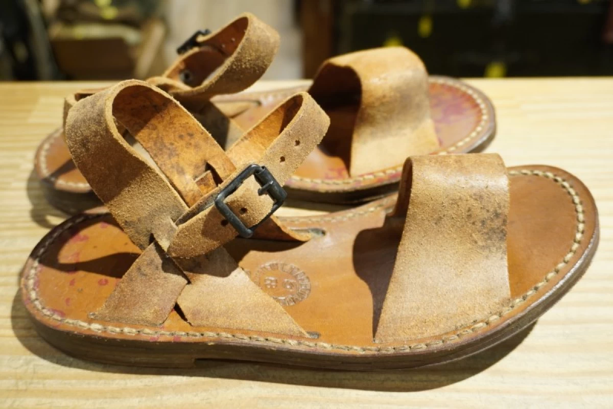 FRANCE Sandals Leather 1950年代? size23～24cm? new?