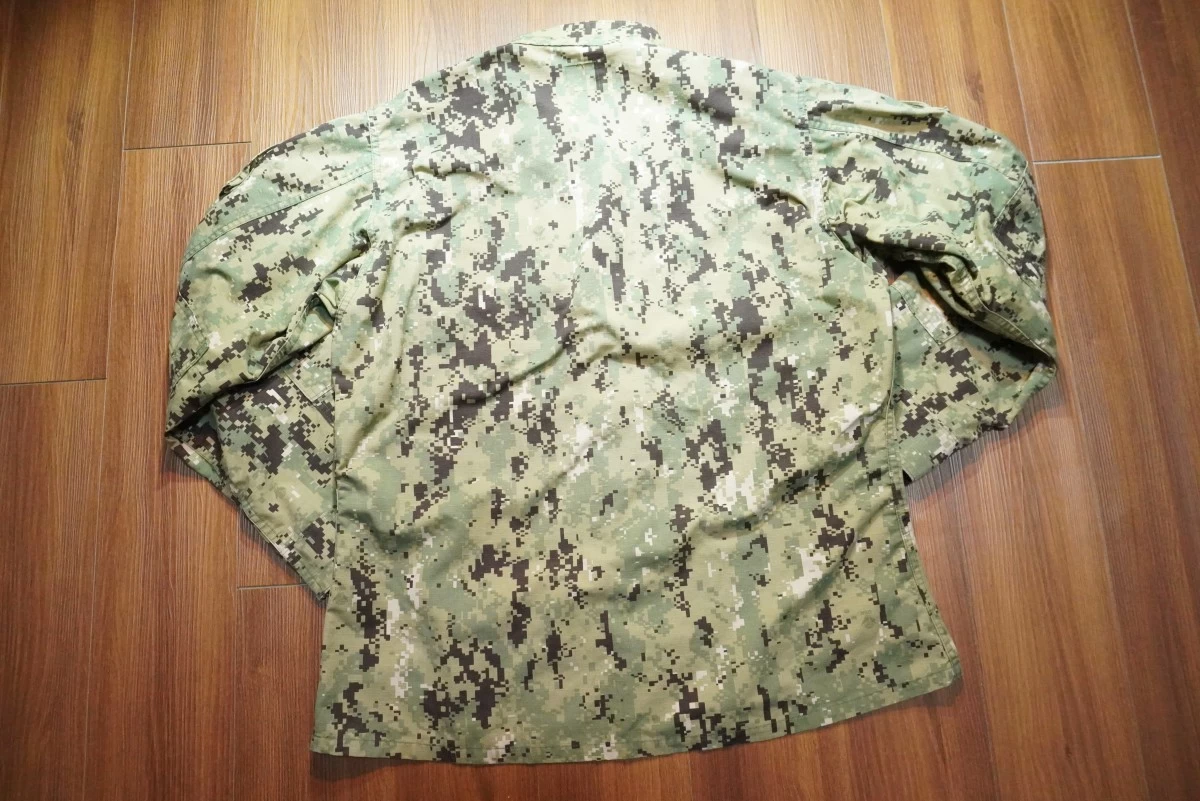 U.S.NAVY Blouse Working Uniform TYPEⅢ SEABEES sizeL-R used