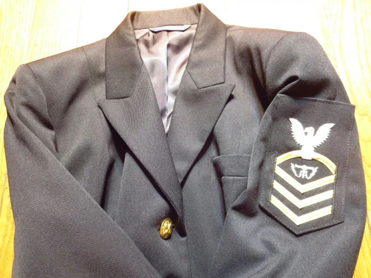 US Navy Dress Uniform Woman's size16 used?