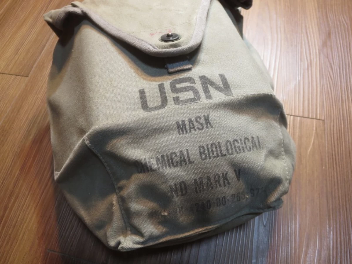 U.S.NAVY Gas Mask Bag 1950年代? used