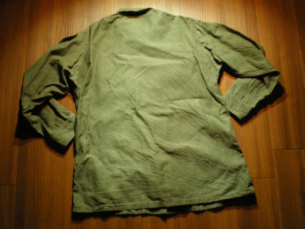 U.S.ARMY Shirt Cotton Utility 1972年 size16 1/2?