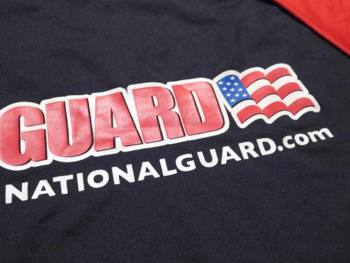 U.S.NATIONAL GUARD×NFL PT Shirt size2XL used