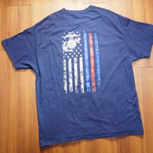 U.S.MARINE CORPS T-Shirt Athletic? sizeXL used