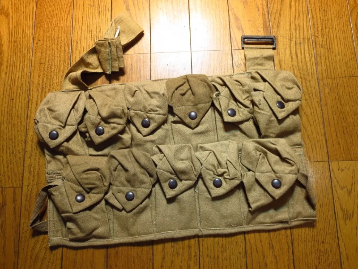 U.S.Hand Grenade Chest Carrier 1918年 new?