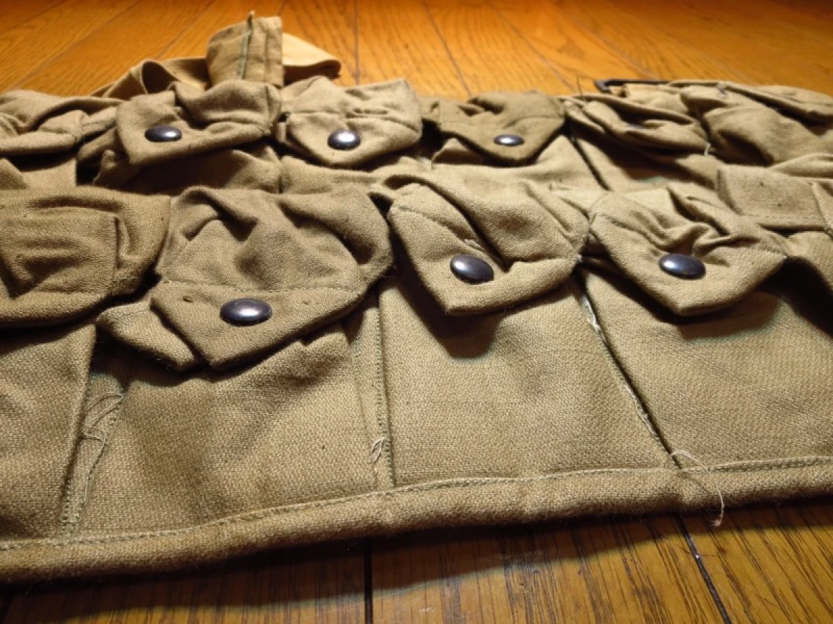 U.S.Hand Grenade Chest Carrier 1918年 new?