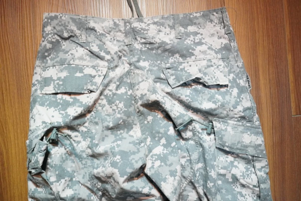 U.S.ARMY Trousers Combat Flame Resistant sizeM-R