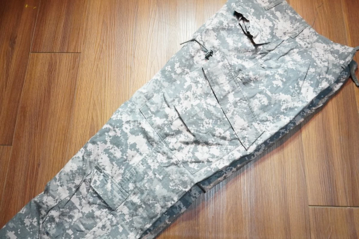 U.S.ARMY Trousers Combat Flame Resistant sizeM-R