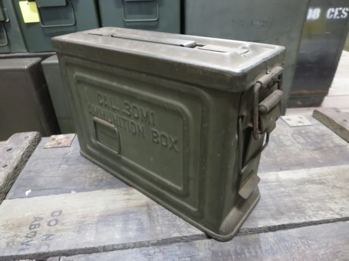 U.S.ARMY Box Steel Ammunition 1940年代 used