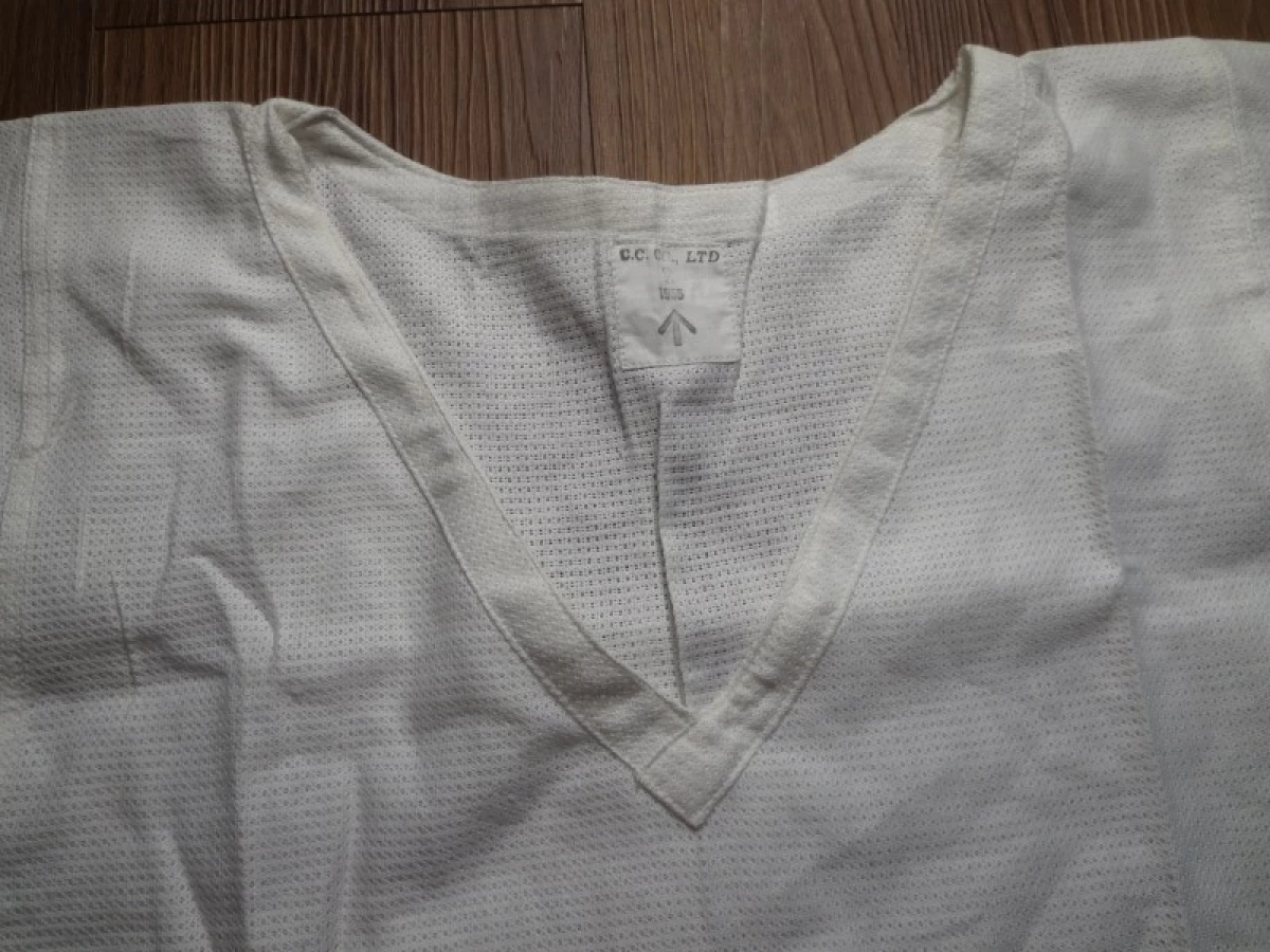 U.K. T-Shirt Underwear? 1955年 sizeS? new?