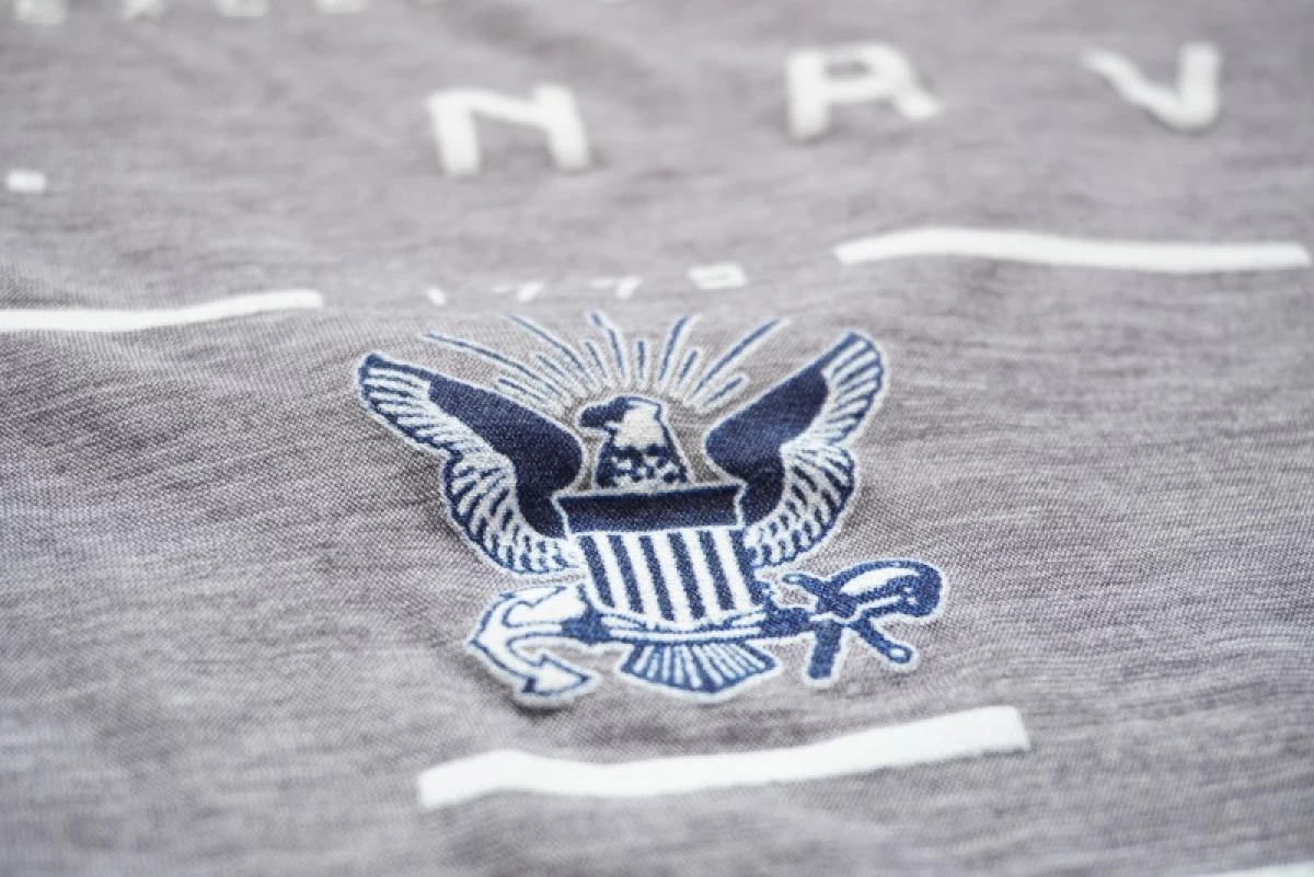U.S.NAVY T-Shirt Athletic? 