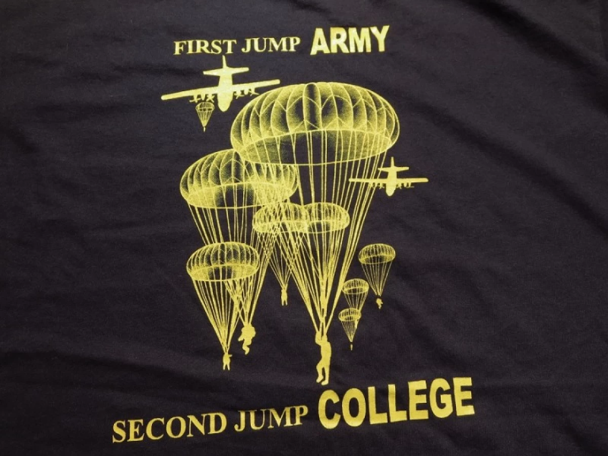 U.S.ARMY T-Shirt sizeXL used