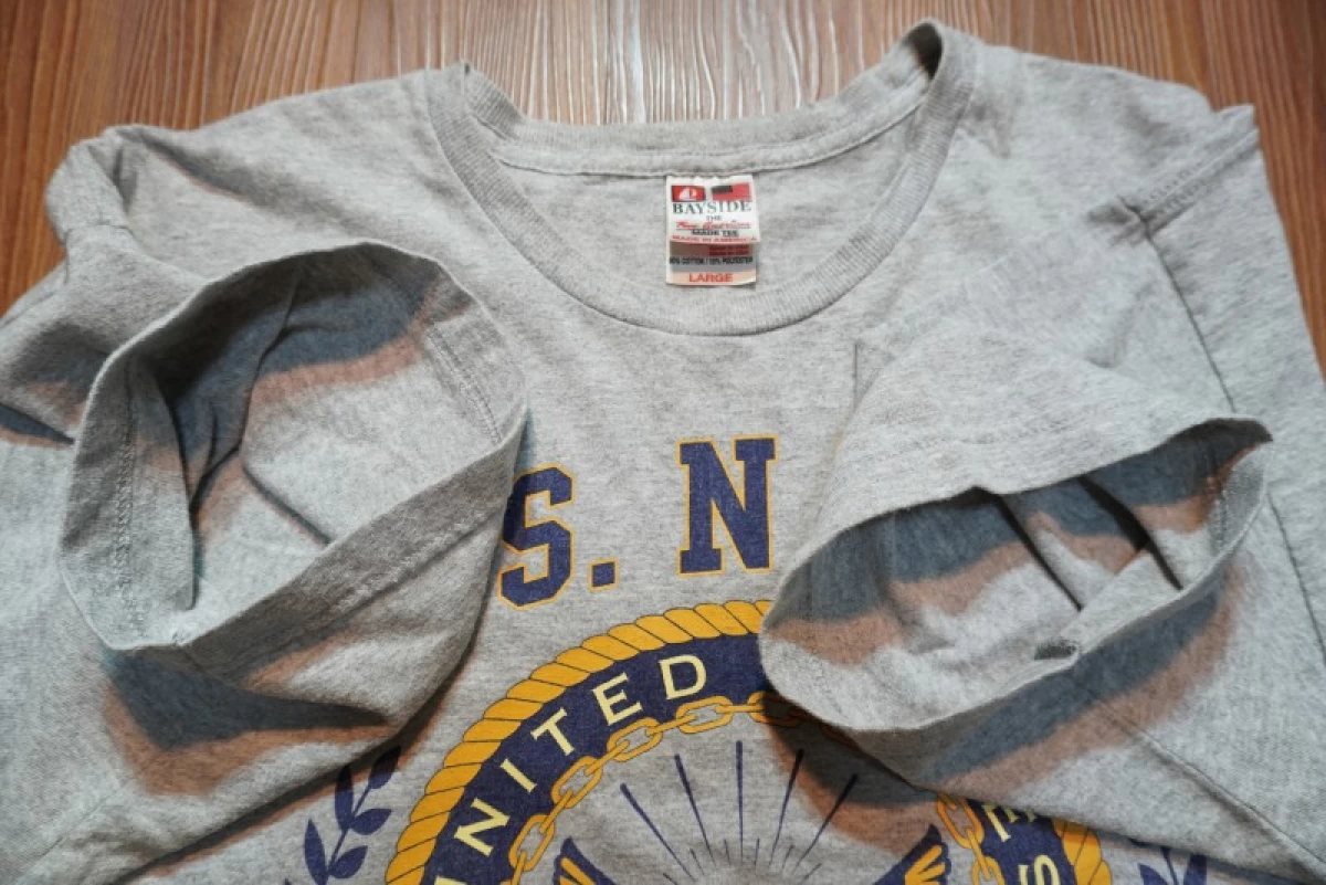 U.S.NAVY T-Shirt sizeL  used