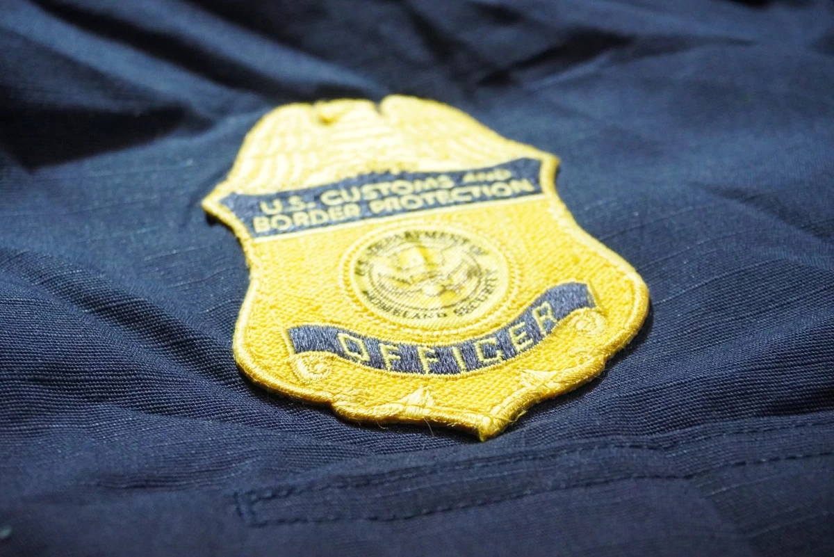 U.S.CUSTOMS & BORDER PROTECTION Shirt sizeL new?