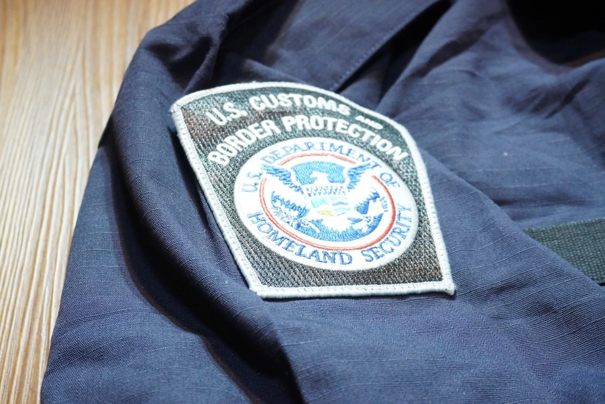 U.S.CUSTOMS & BORDER PROTECTION Shirt sizeL new?